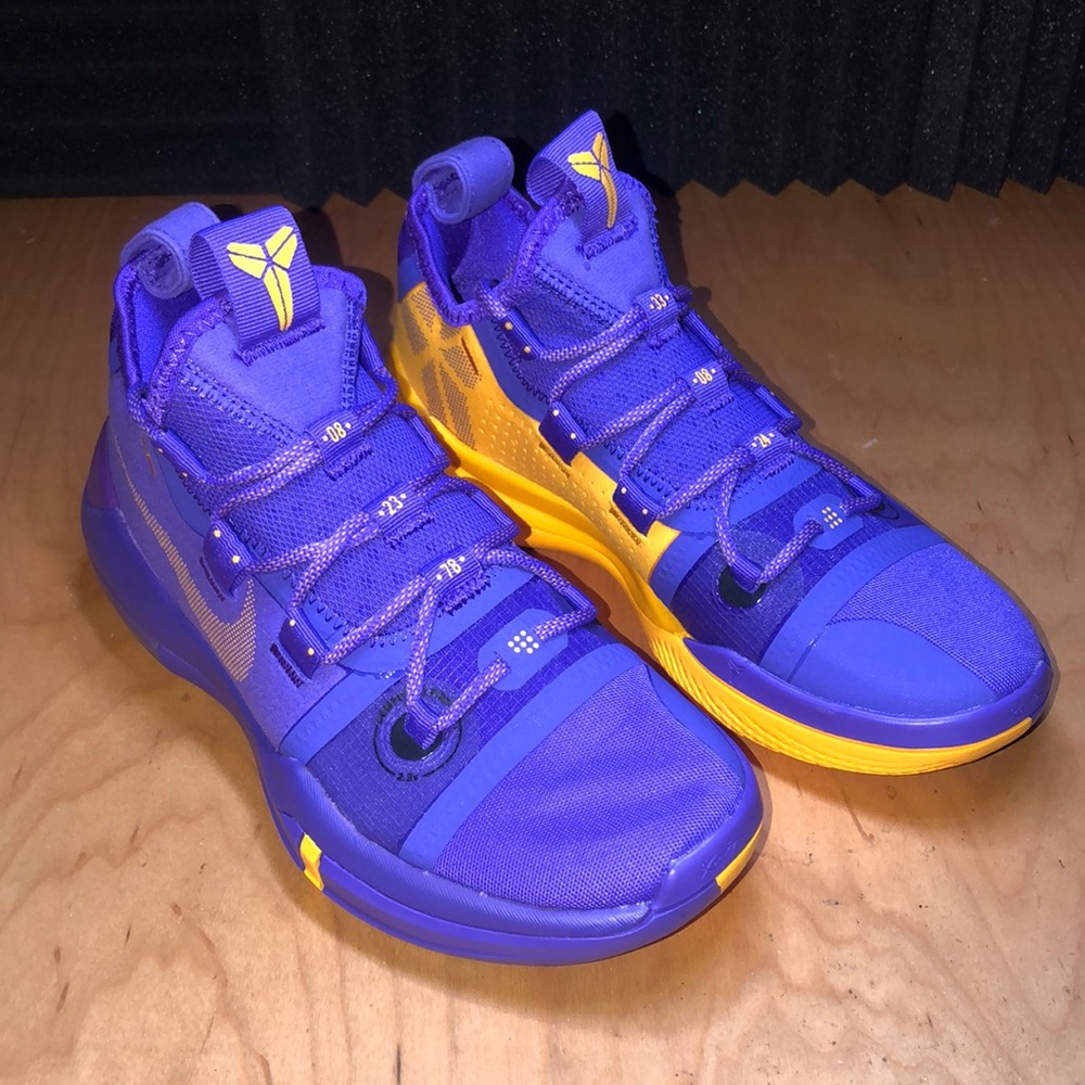 SOLD Kobe A.D. 2018 “Lakers away”